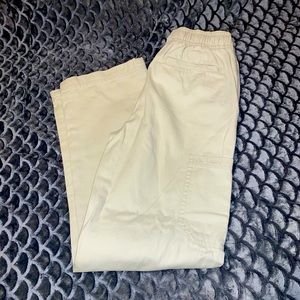 —❄️Light Colored Khaki Pants • (2 LEFT)
